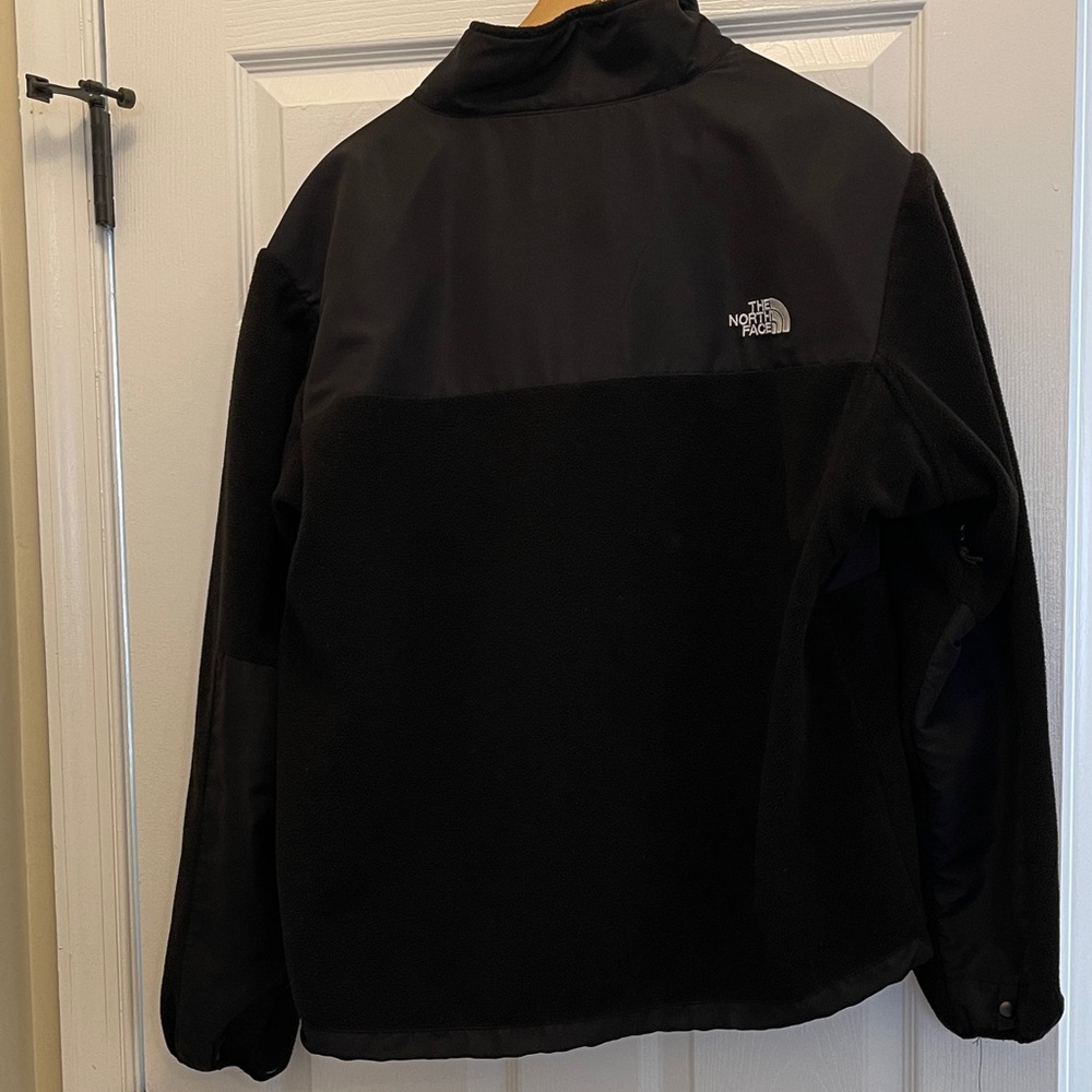 The North Face Men's Black Performance Jacket - Picture 7 of 7